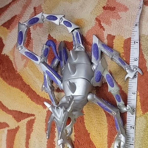 1995 Bandai UltraMan PURPLE KILLER BEE SCORPION Action - Picture 3 of 6
